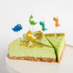 Набор свечей Фигура, Милые динозаврики, Ассорти, 3*3 + 4,5 см, 5 шт. с держат., 639281