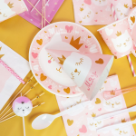 Свеча Фигура, Котенок Принцесса, 4,5*4,5 + 7 см, 1 шт. с держат., 630253