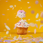 Свеча Фигура, Котенок Принцесса, 4,5*4,5 + 7 см, 1 шт. с держат., 630253