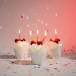 Свечи Красный микс, с блестками, 0,5*6 + 1 см, 12 шт. с держат., 803201