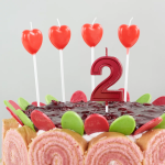 Свеча Цифра, 2 Чистая линия, на шпажке, Красный, 4,7*6,7 + 7 см, 1 шт. с держат., 802802