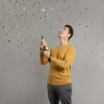 Пневмохлопушка (9/20 см), Бутылка Пиво, Квадраты фольга, Зеленый/Золото, 1 шт., 723040