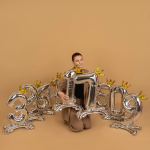 Шар (32''/81 см) Цифра на подставке, 9 Золотая корона, Серебро, 1 шт. в уп., 24179