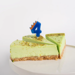 Свеча Цифра, 4 Динозаврик, 3,5*4,5 + 2,5 см, 1 шт. с держат., 639274