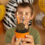 Свечи Сафари, Ассорти, 0,5*6 + 1 см, 8 шт. с держат., 630257