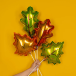 Шар с клапаном (12''/30 см) Мини-фигура, Дубовый лист, Зеленый, 1 шт., 24015